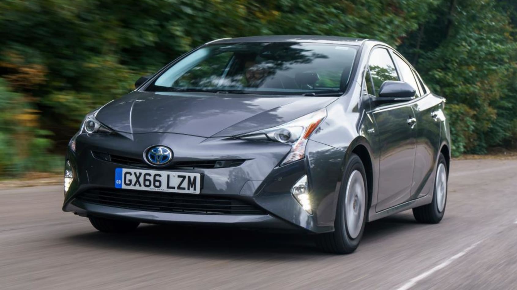 What is a hybrid? Mild hybrids, full hybrids and plug-in hybrids