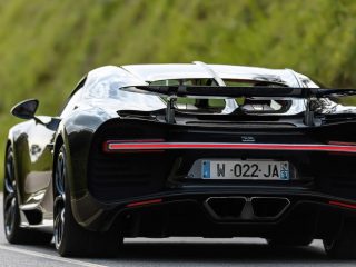 Bugatti Chiron Review 2