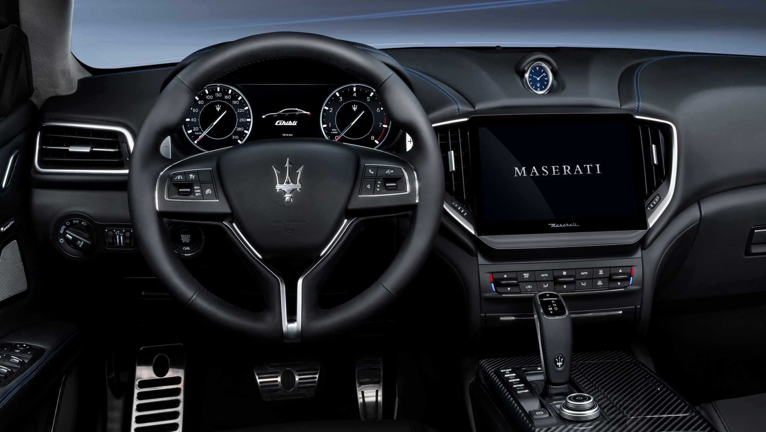 aria-label="Maserati Ghibli Hybrid 2020 official 16"