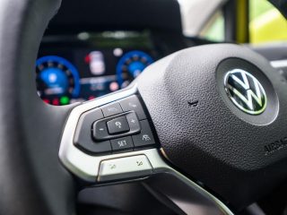 aria-label="VW Golf MK8 review 12"