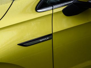 aria-label="VW Golf MK8 review 6"