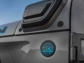 aria-label="Jeep Wrangler 4xe plug in hybrid 2020 21"