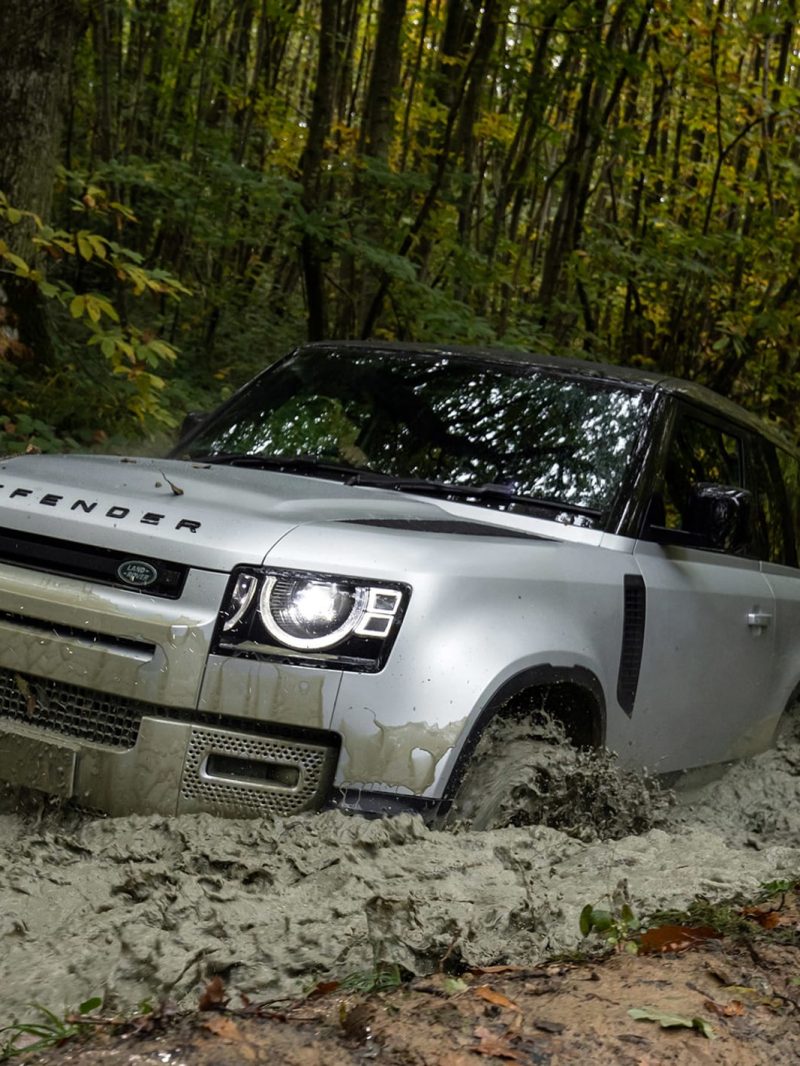 2021 Land Rover Defender 90 Off-Road Review - Automotive Daily