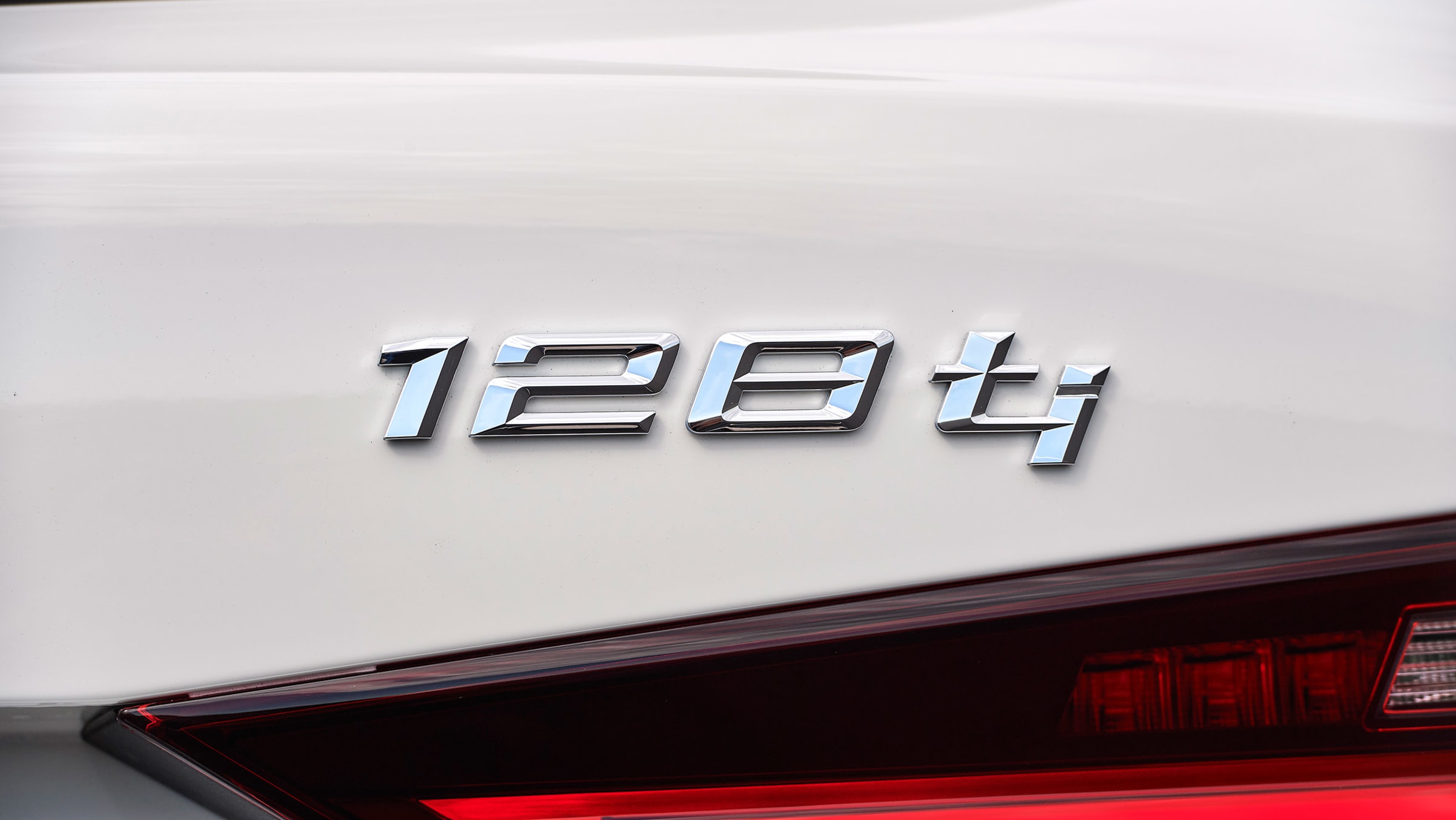 aria-label="New BMW 128ti 2020 16"