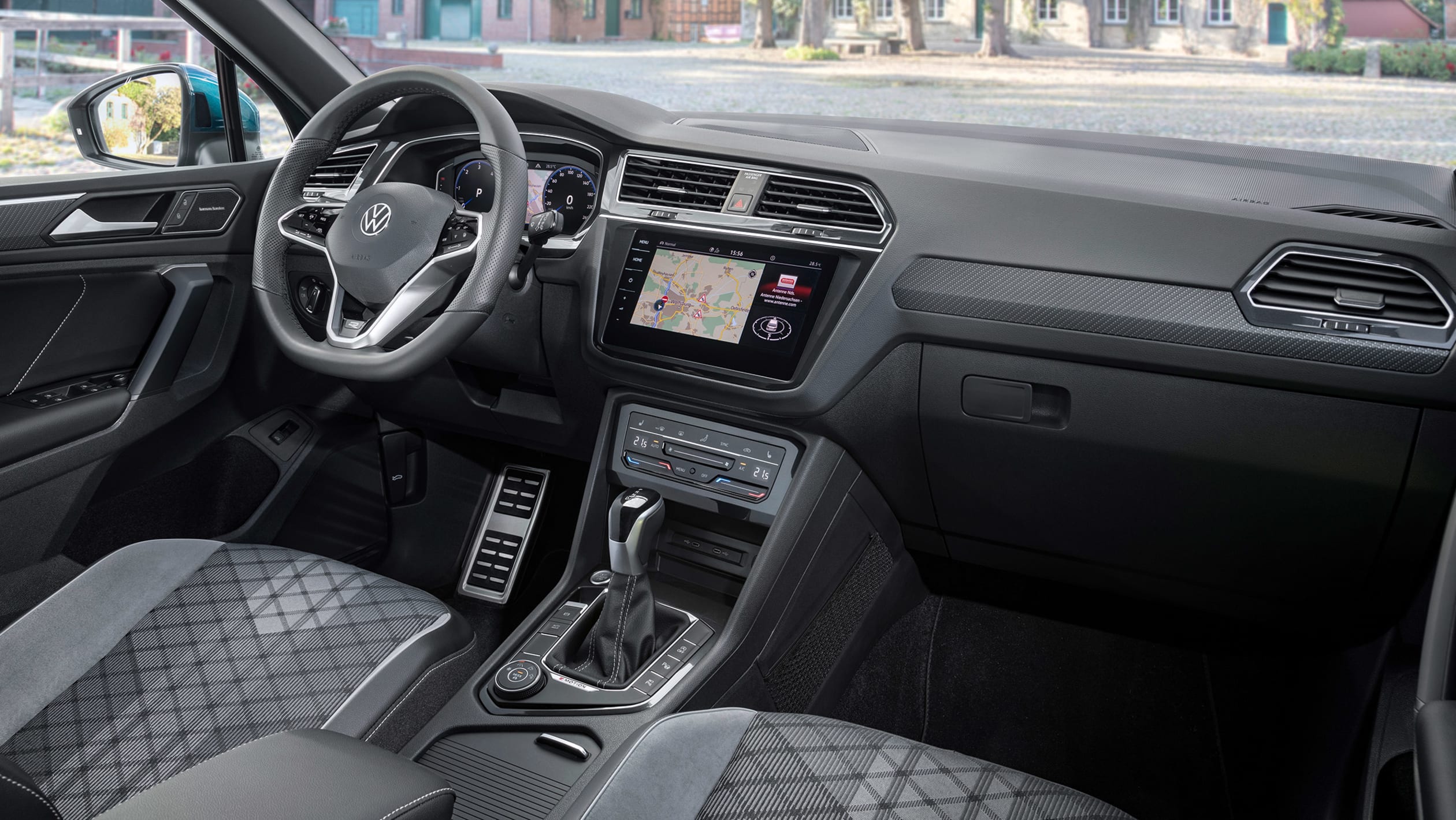 aria-label="New Volkswagen Tiguan 2.0 TDI 2020 9"