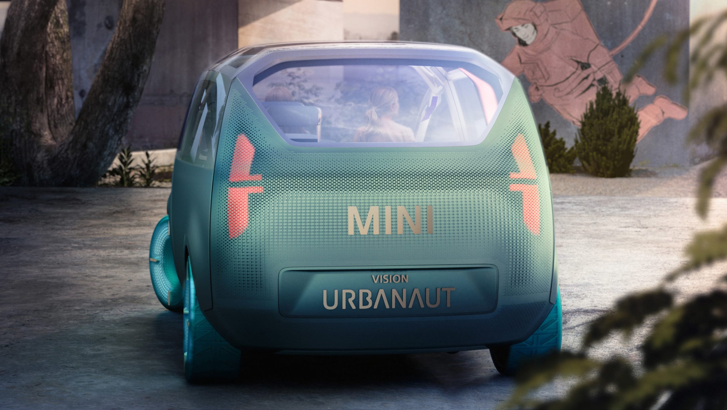 New MINI Vision Urbanaut concept 16