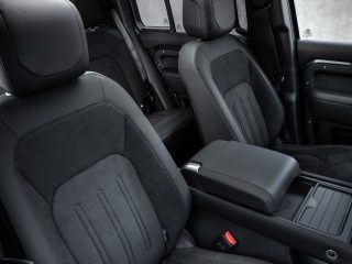 aria-label="Land Rover Defender V8 interior 2021 9"