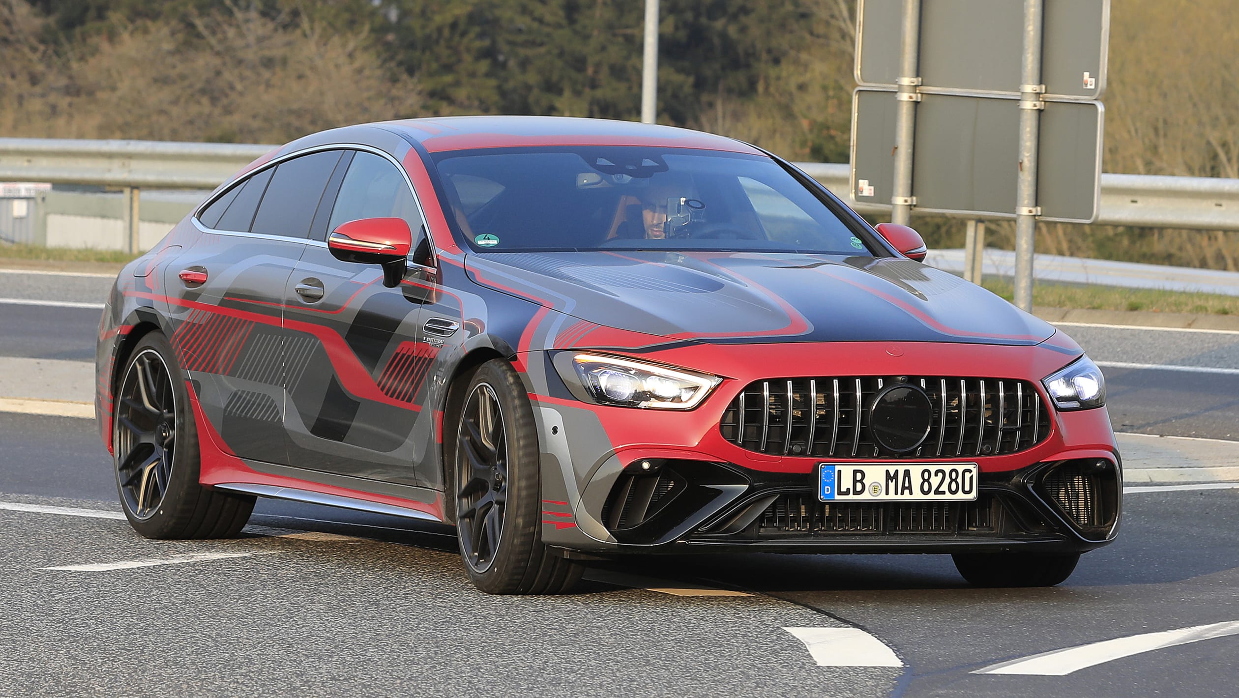 Mercedes gt73