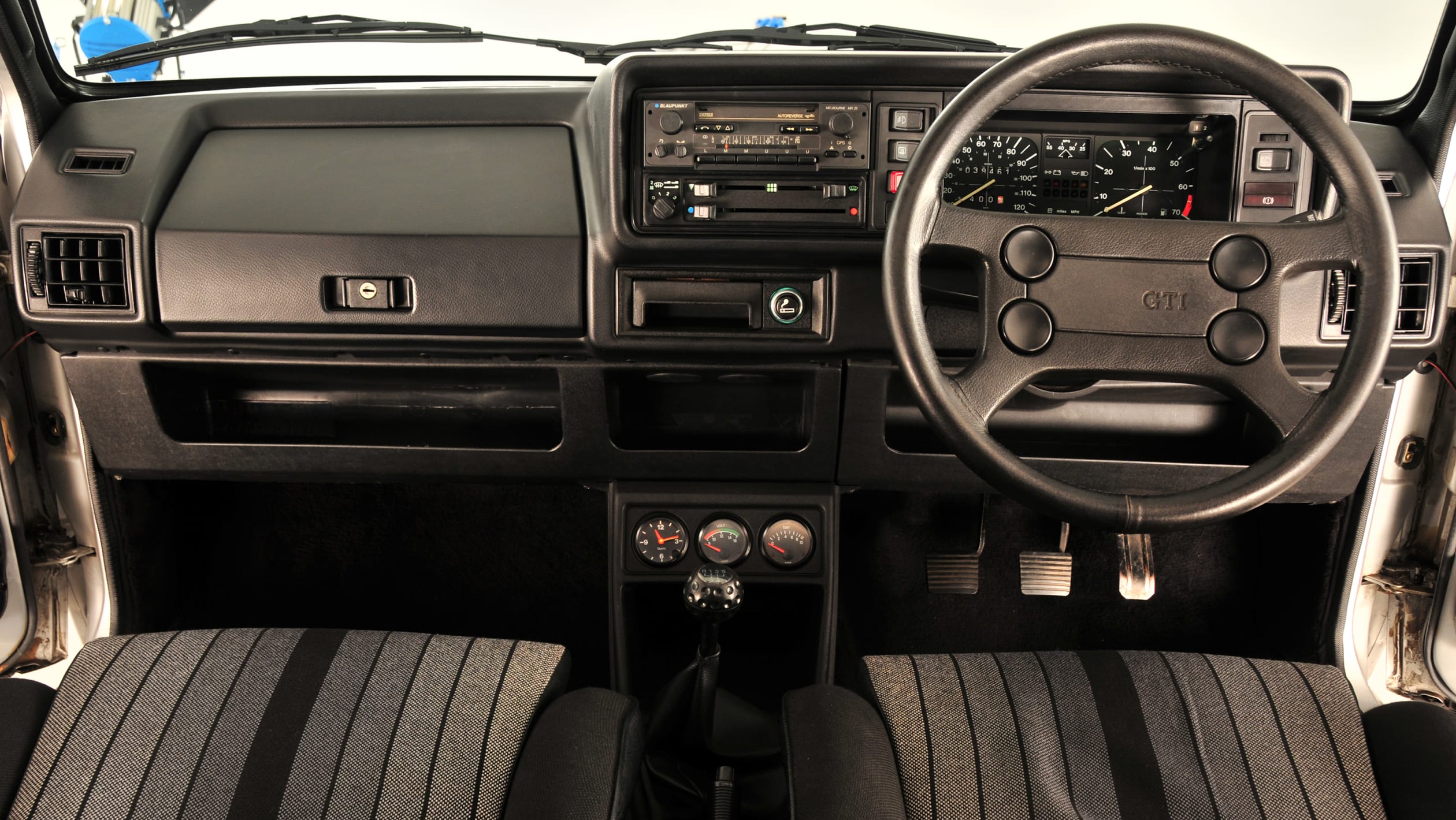 Volkswagen Golf GTI 3