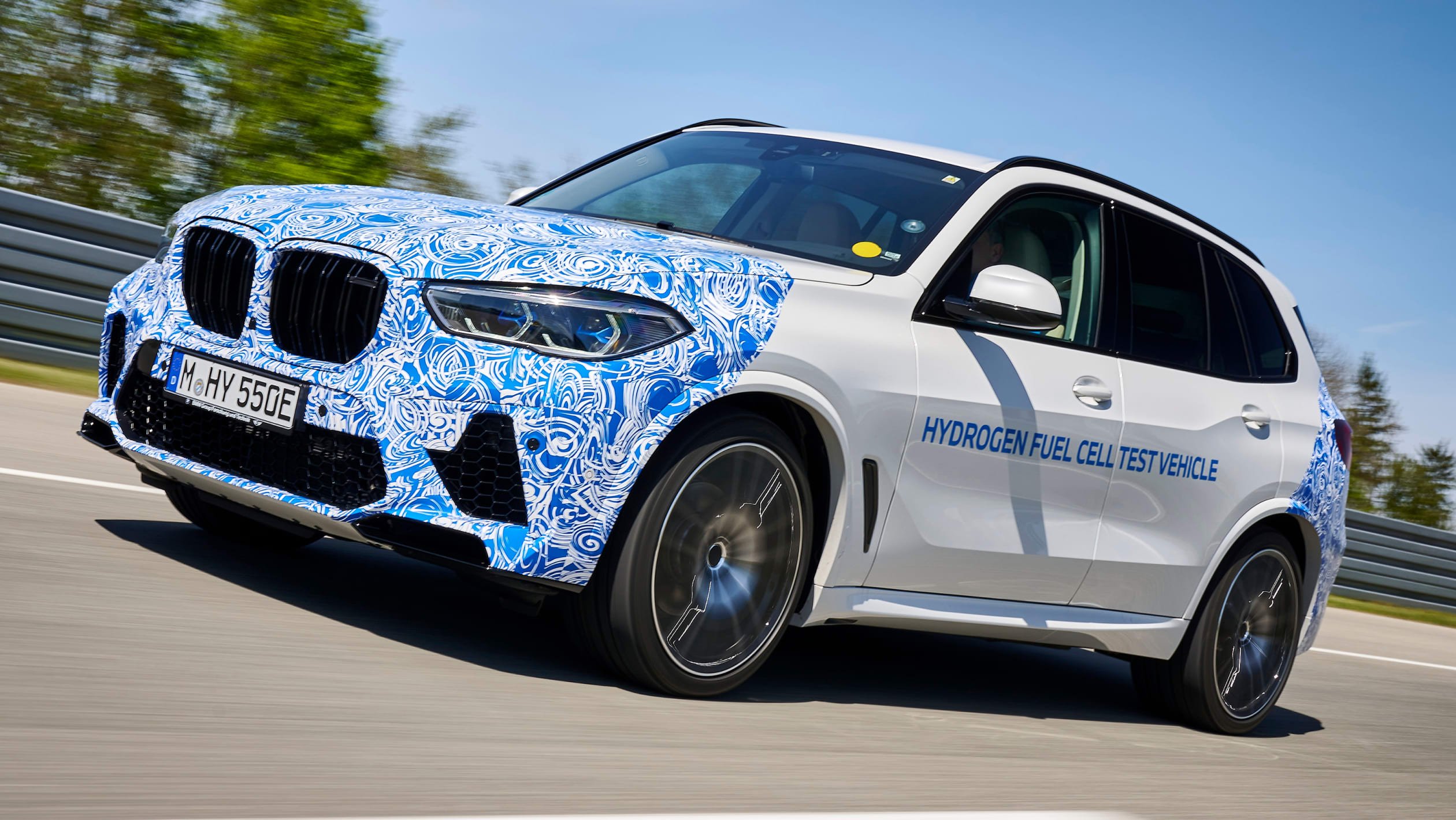 BMW i Hydrogen SUV 8