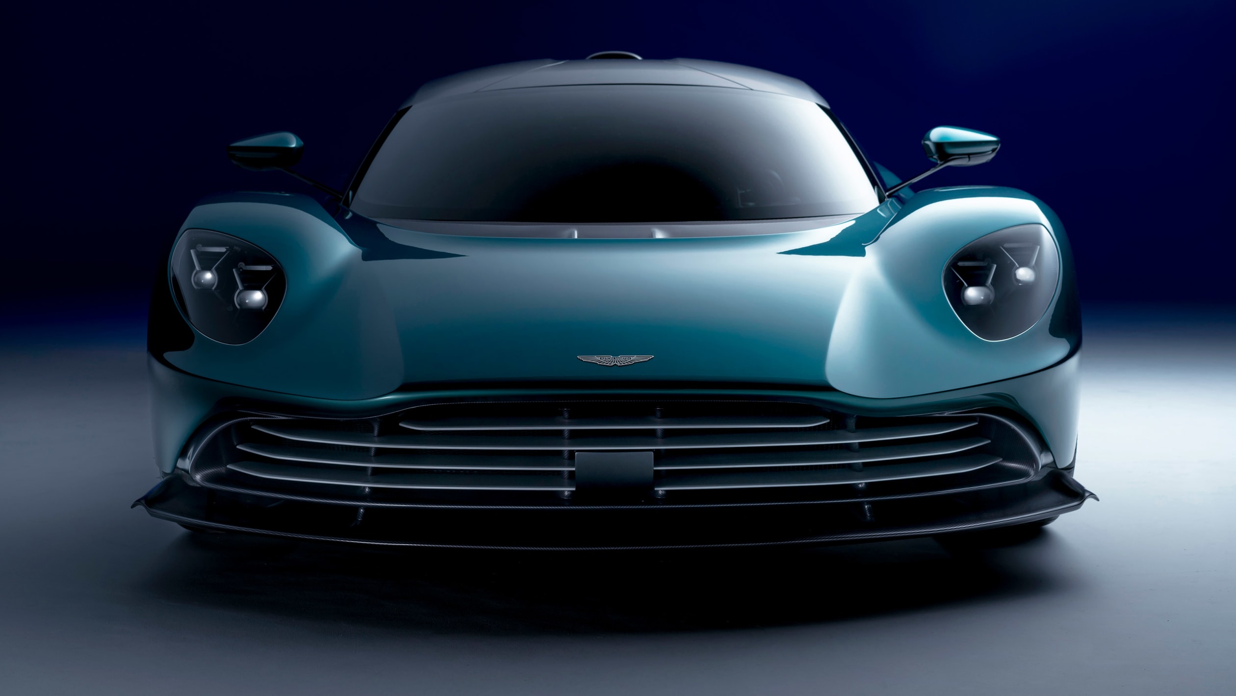 Aston Martin Valhalla 2021 2
