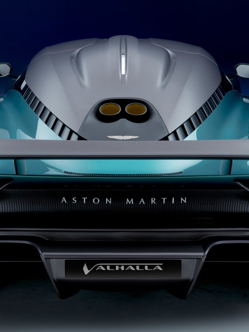 report aston martin ceo tobias moers in doubt