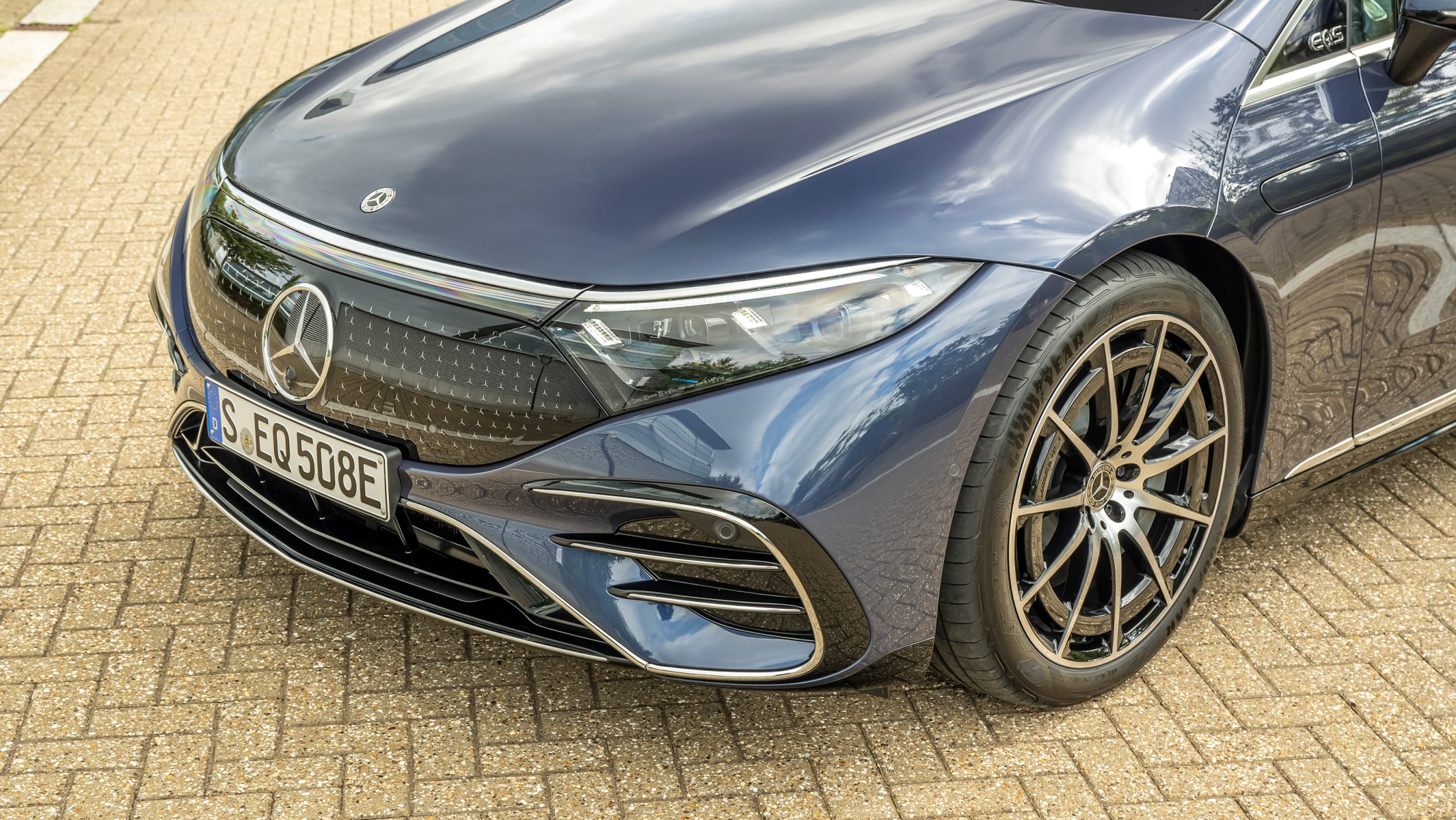 Mercedes EQS review 28