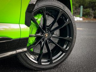 aria-label="2021 Lamborghini Urus review australia 12"