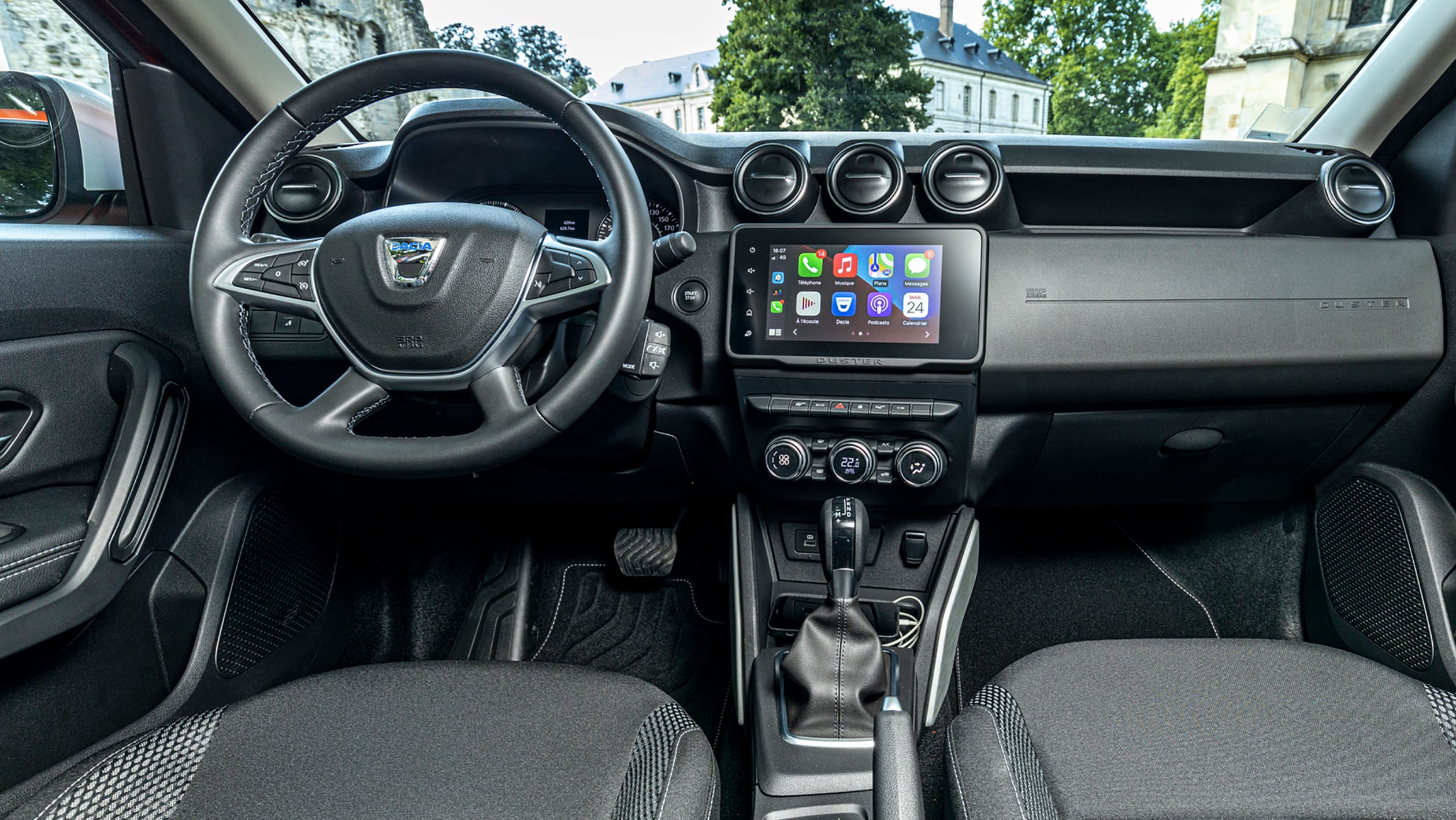2022 Dacia Duster Review 4