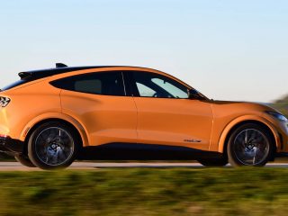 2022 Ford Mustang Mach E GT 7