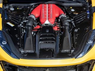 Ferrari 812 Competizione review 16