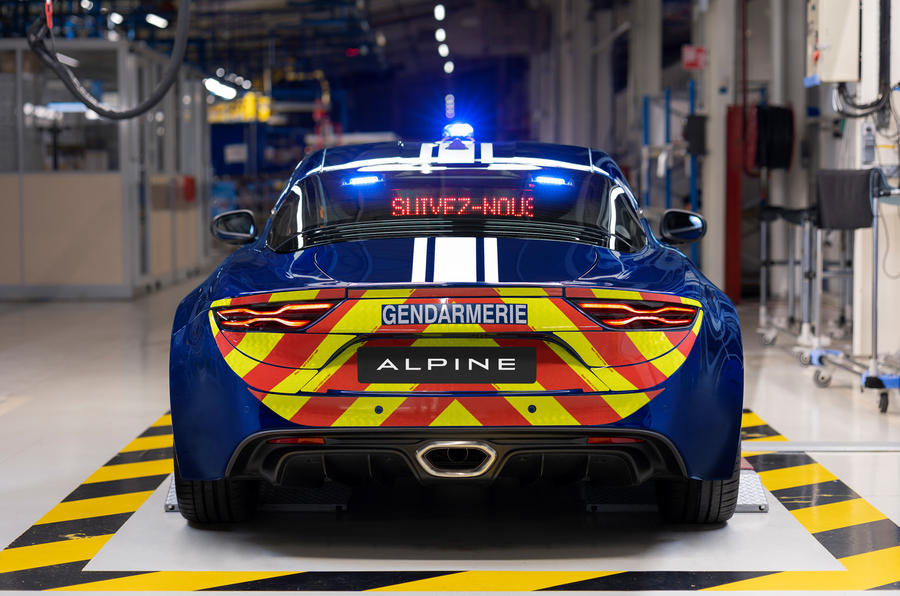 alpine a110 police car 4