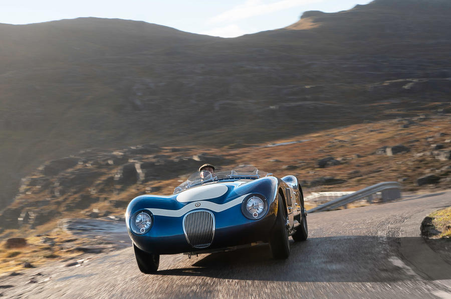 11 ecurie ecosse lm c 2022 first drive review cornering front