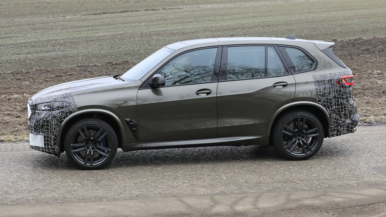 2023 BMW X5 M facelift spotted 6