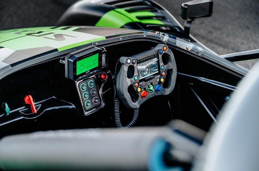 9 radical sr10 2022 first drive review interior