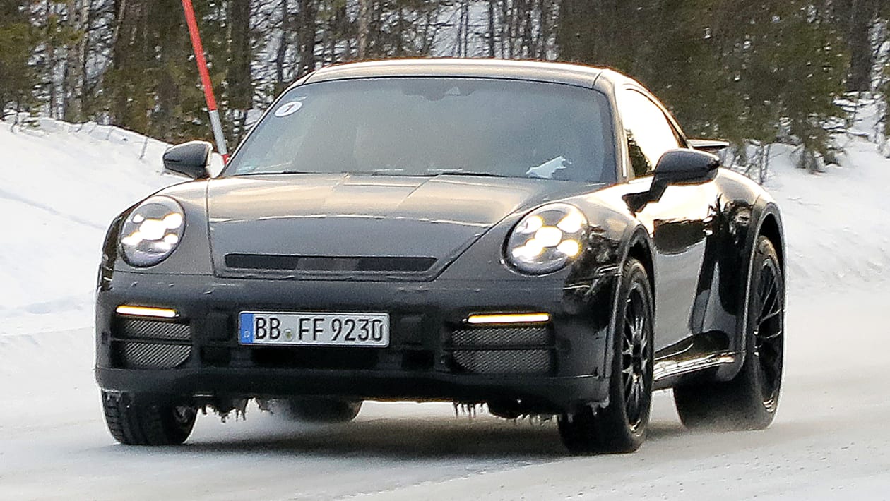 Porsche 911 Safari spy shots
