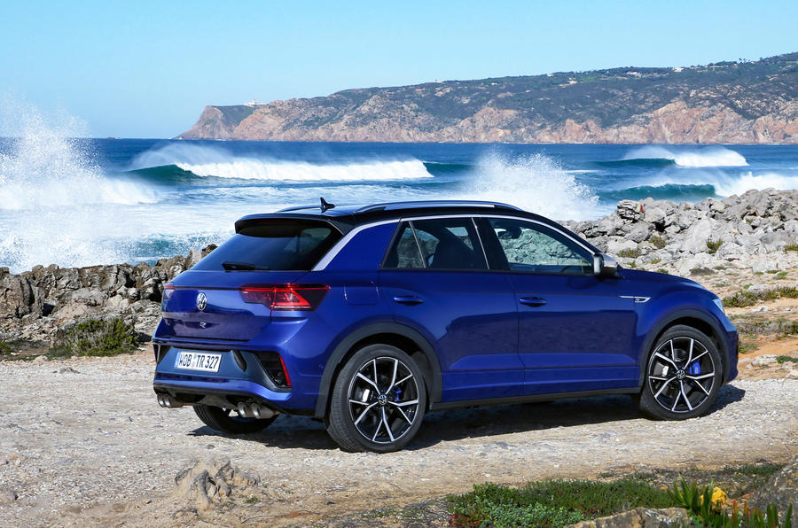 15 volkswagen t roc r 2022 first drive review static rear