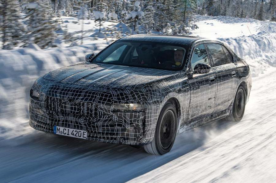 99 bmw i7 official winter testing 2021 tracking front