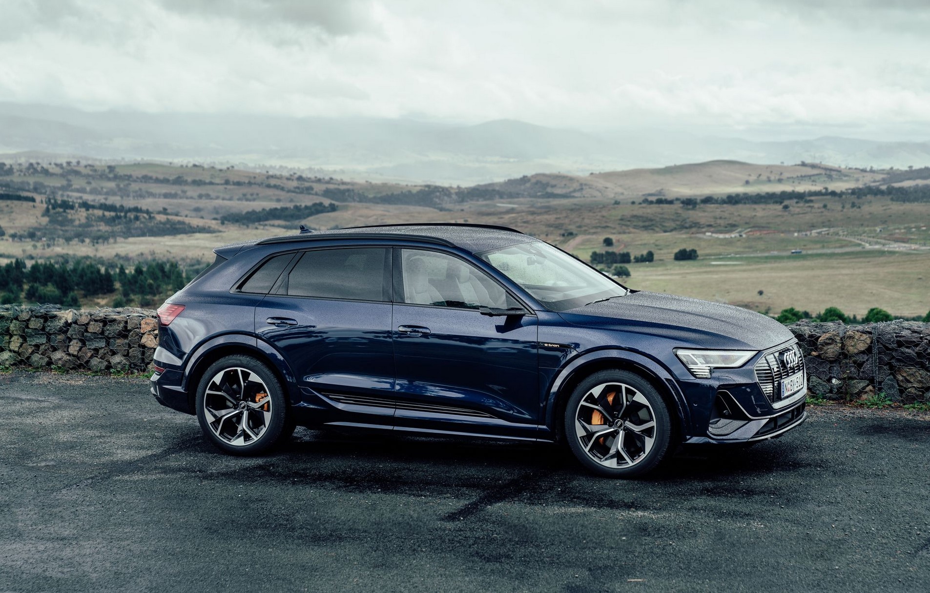 2022 Audi e tron s review 6