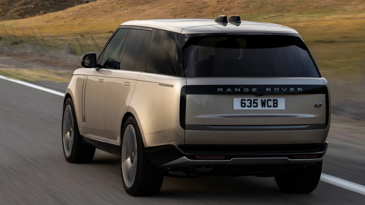 2022 Range Rover Review 10