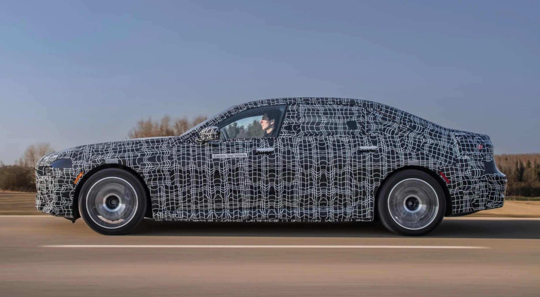 BMW i7 Review 2022 prototype 5
