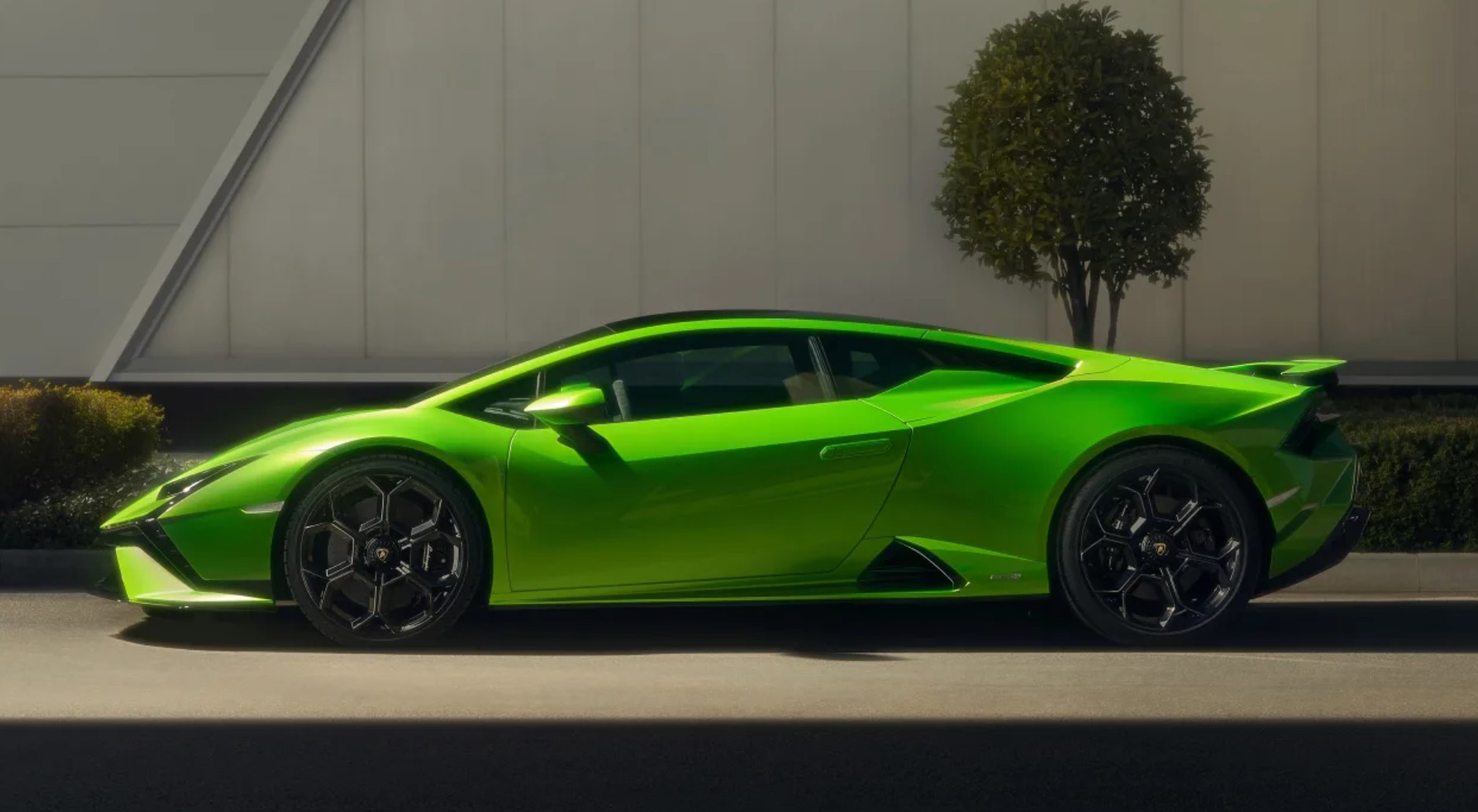 Lamborghini Huracan Tecnica 2022 5