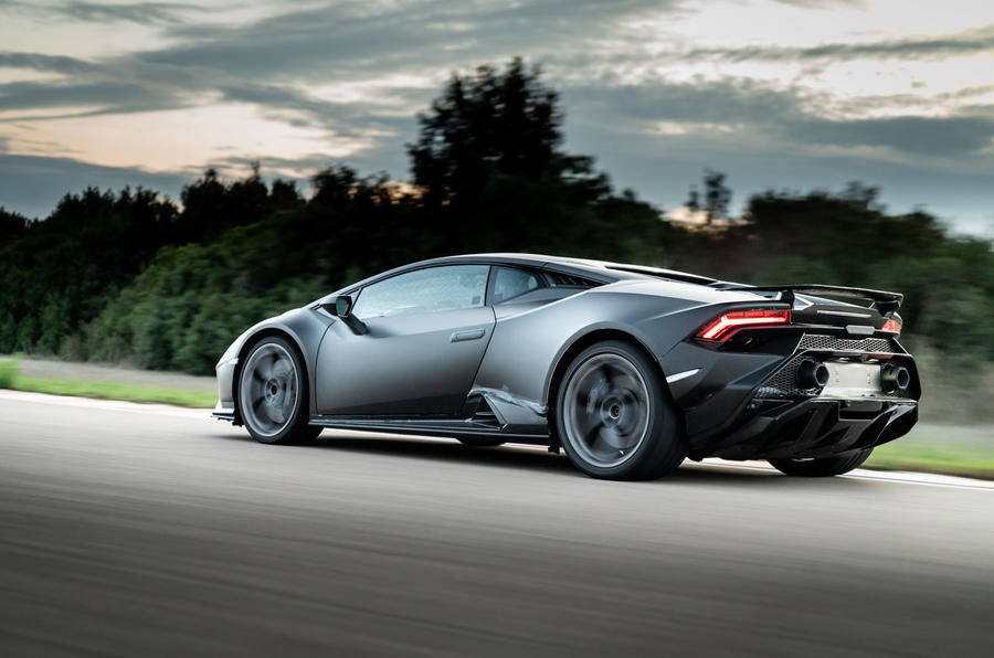 Lamborghini Huracan Tecnica prototype review 4