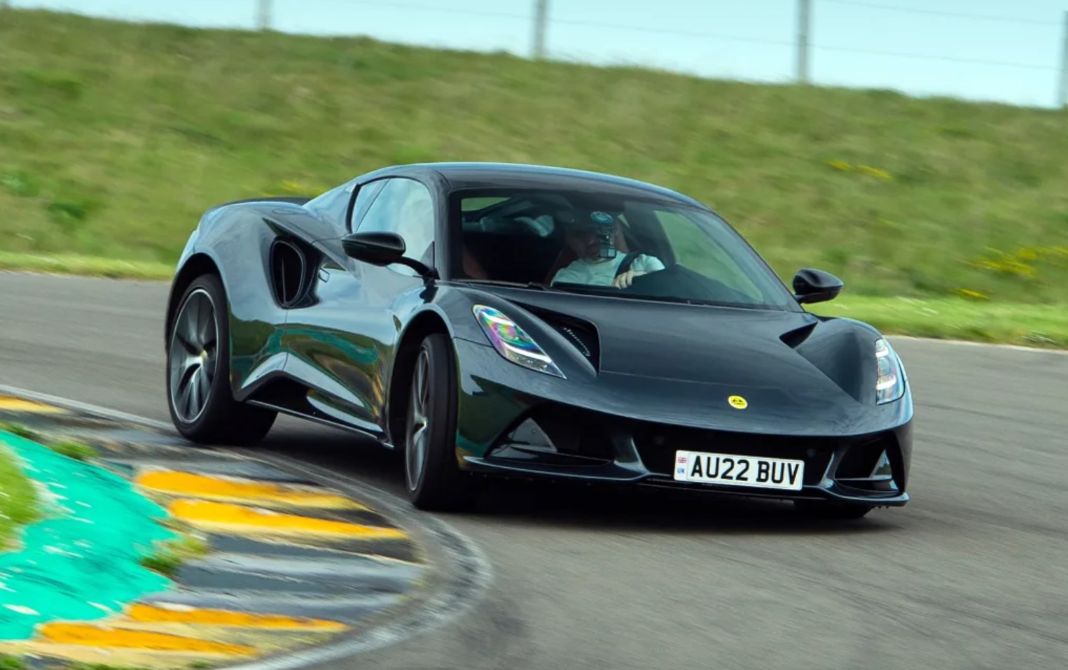 2022 Lotus Emira V6 review 1