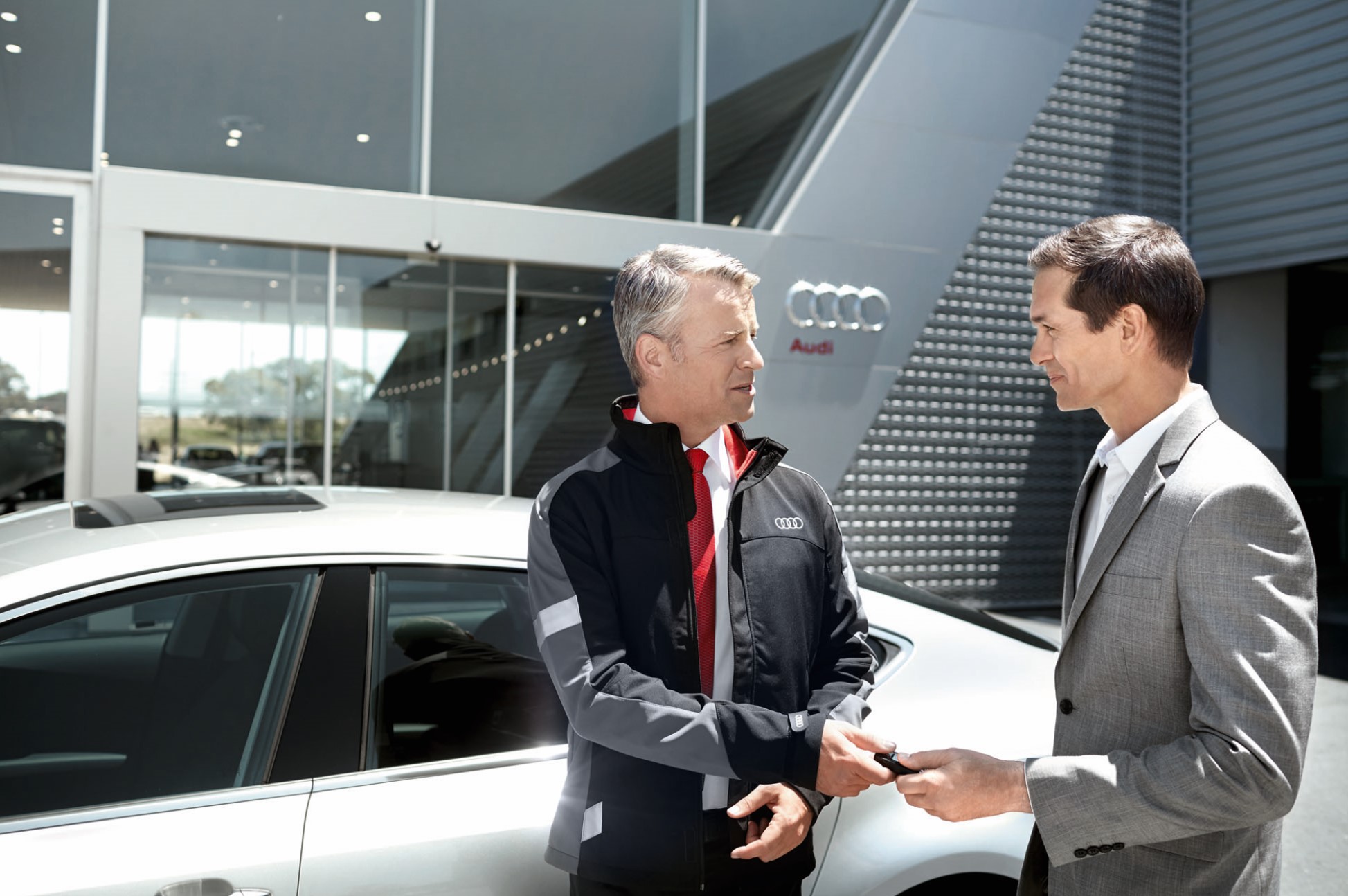 Audi servicing car sales warranty 2