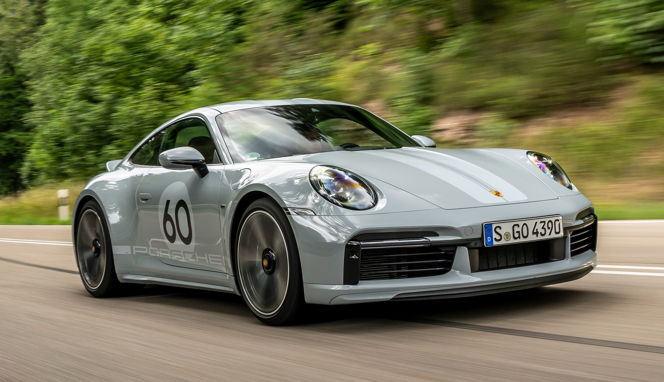 2023 Porsche 911 Sport Classic Review - Automotive Daily