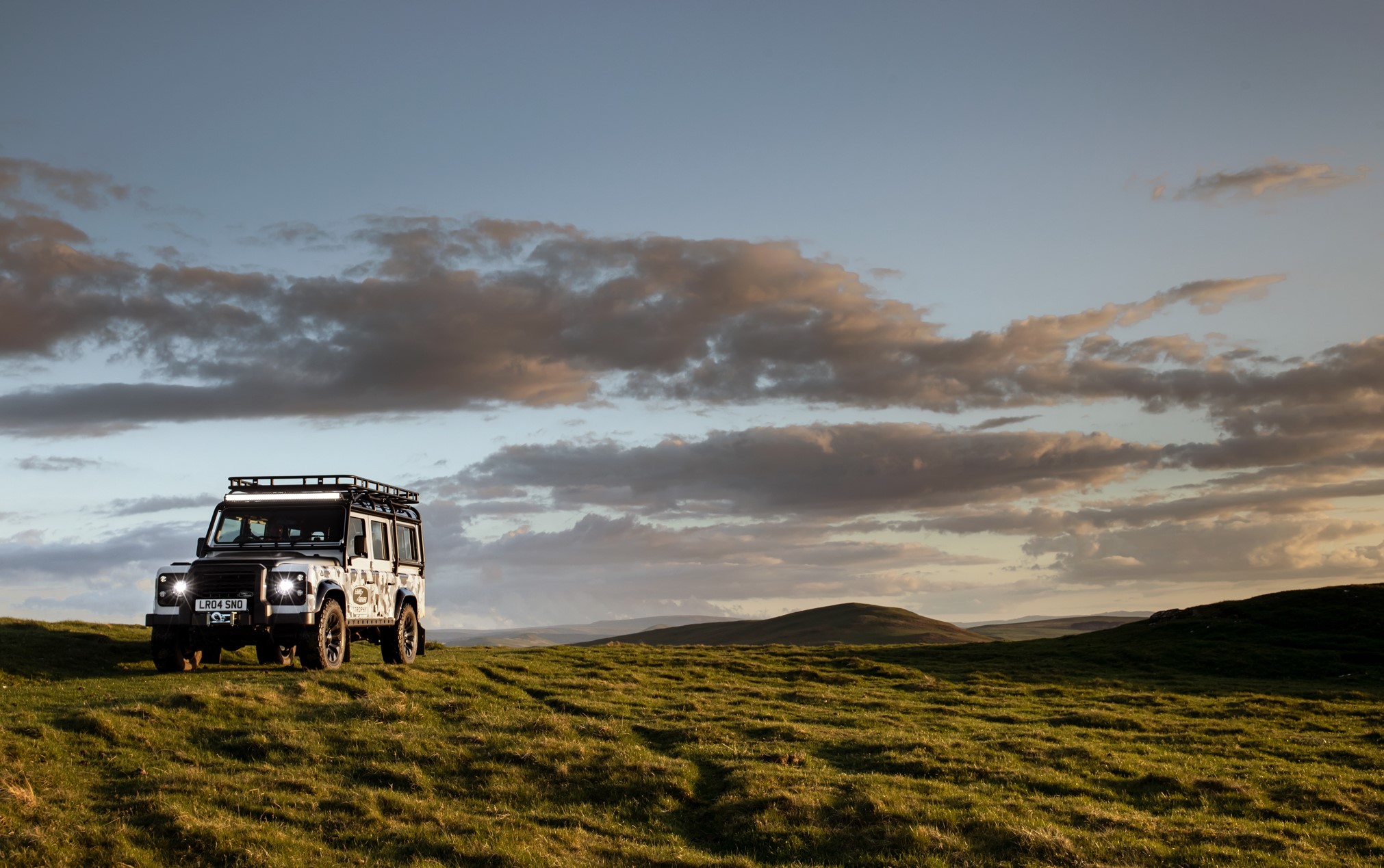 Land Rover Defender Classic edition 4