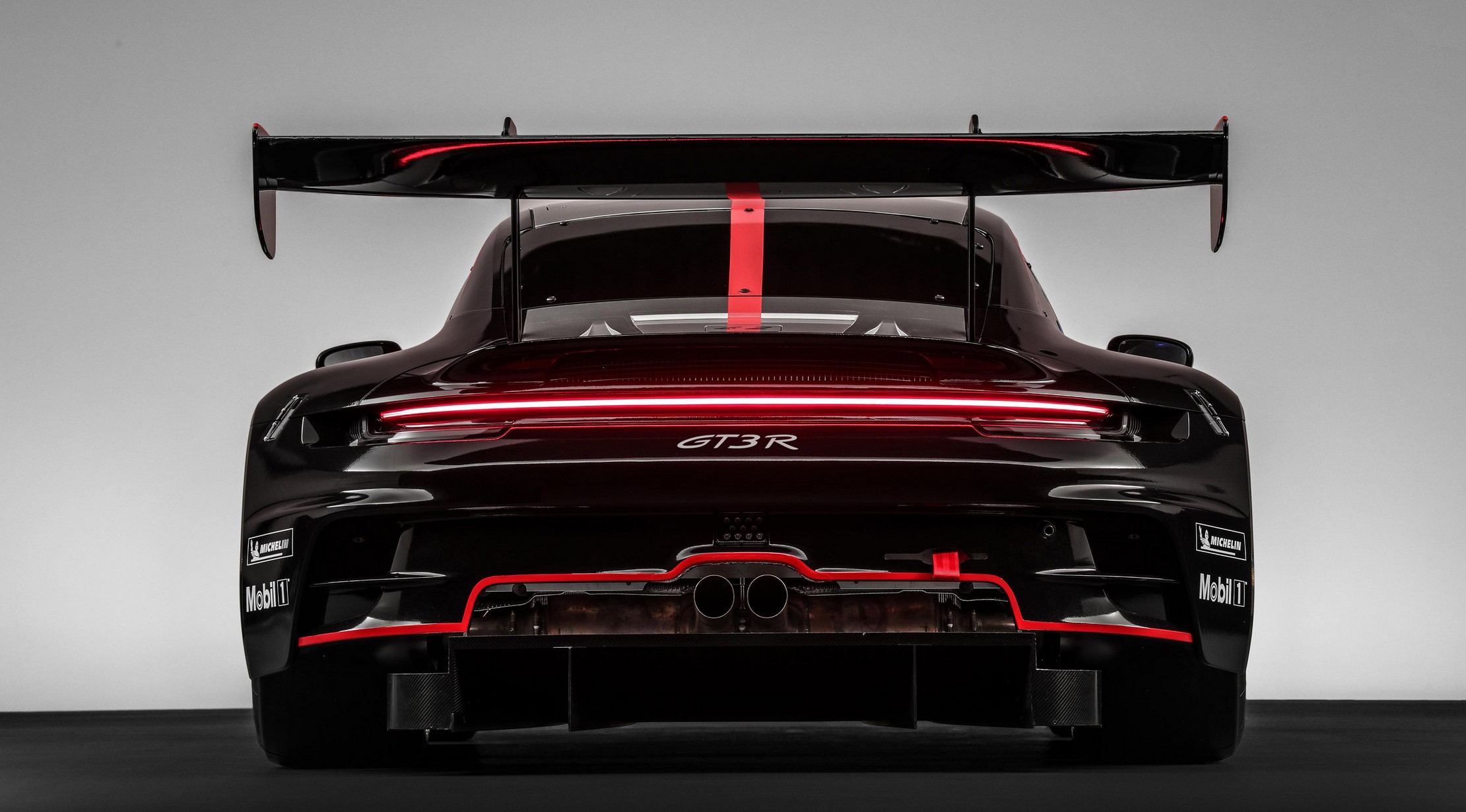 aria-label="Porsche 911 GT3 R rear"
