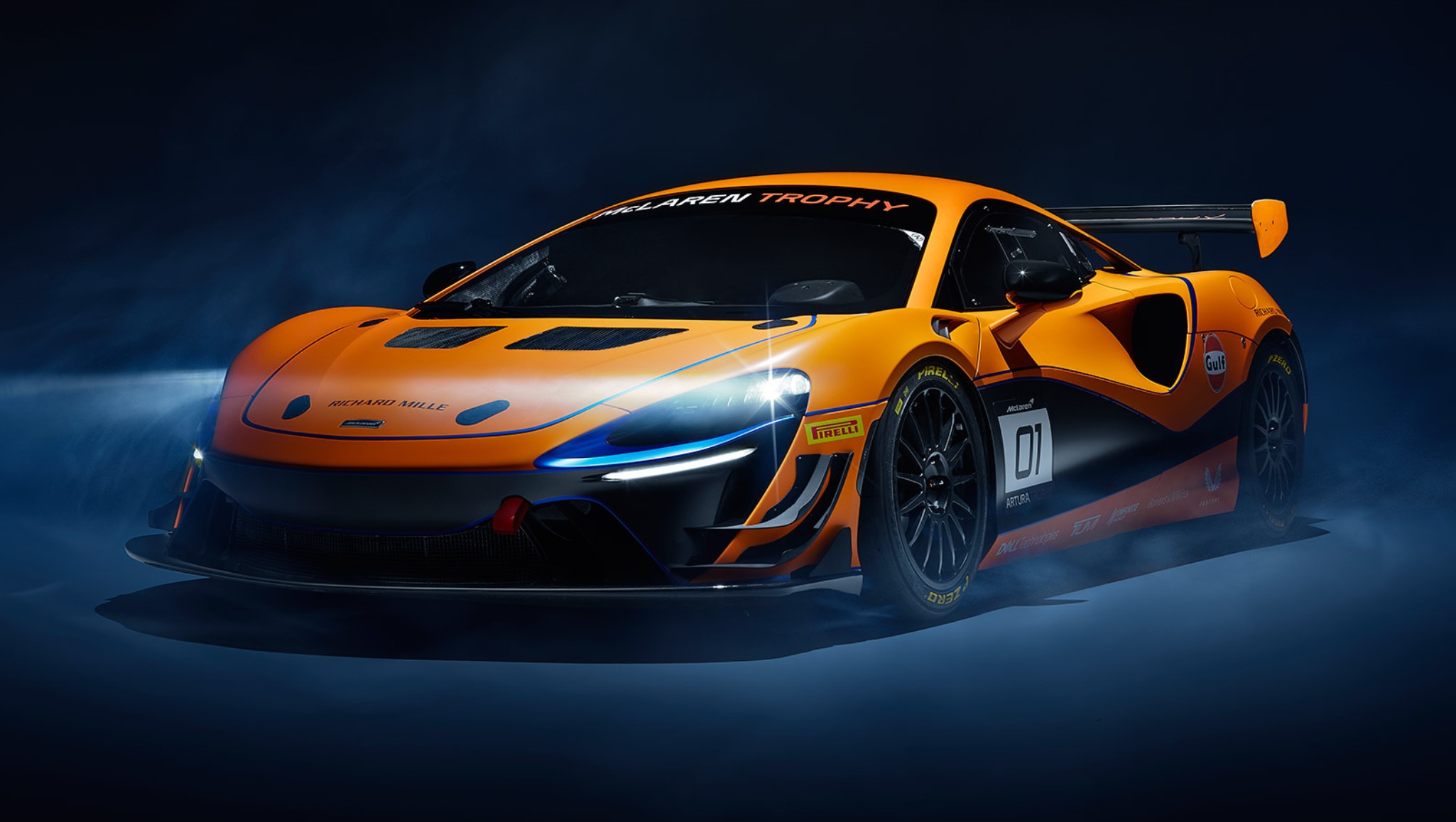 McLaren Artura GT4 car 1