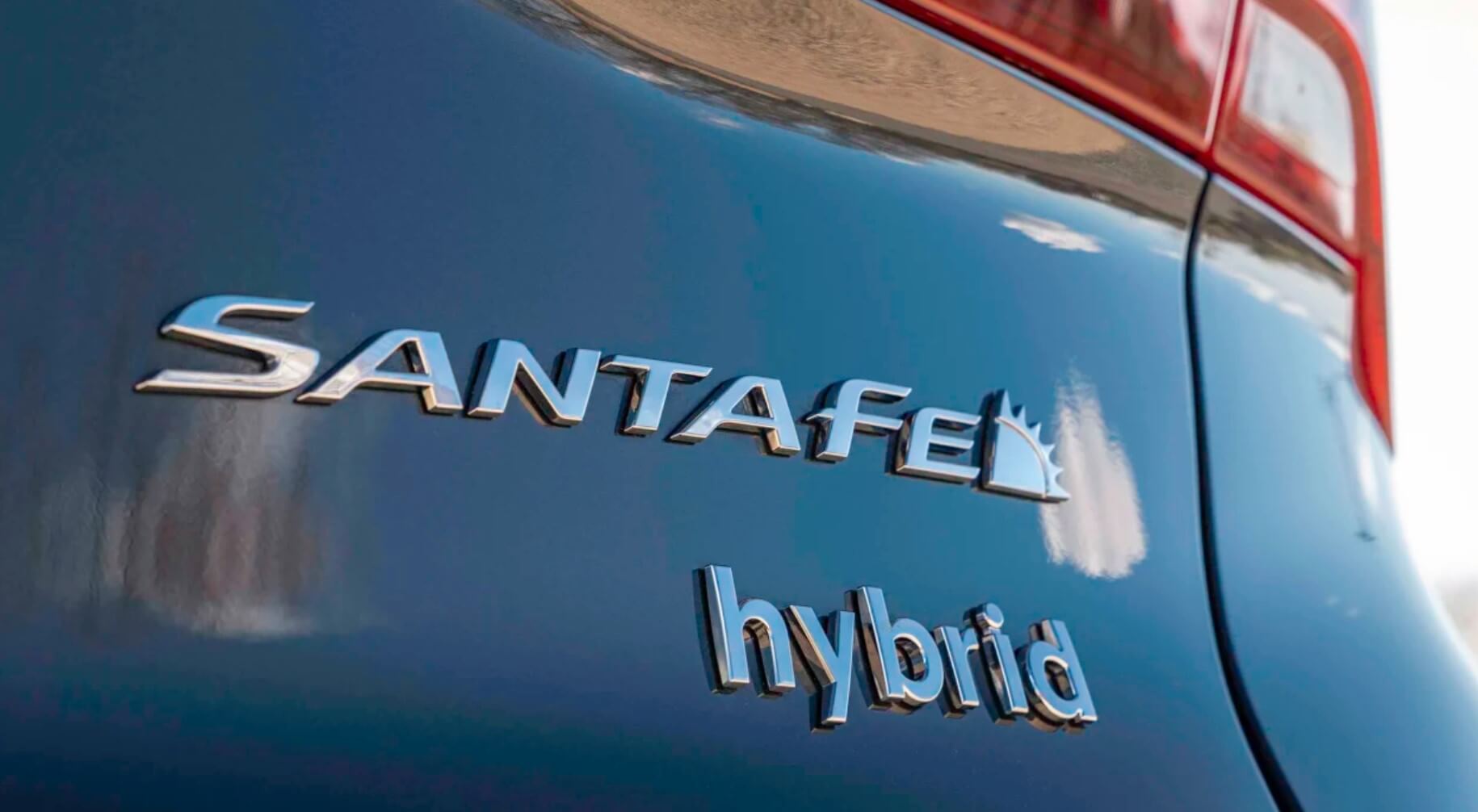 aria-label="2023 Hyundai Santa Fe Hybrid 9"
