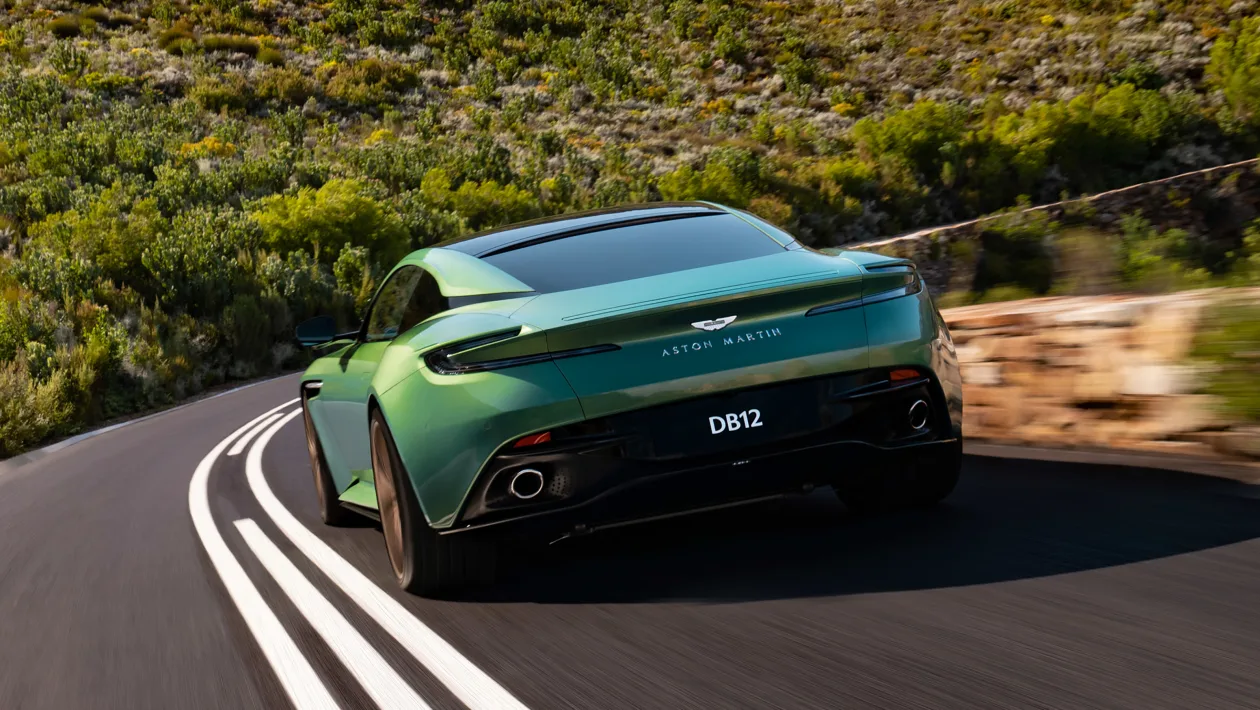 aria-label="Aston Martin DB12 2023 6"