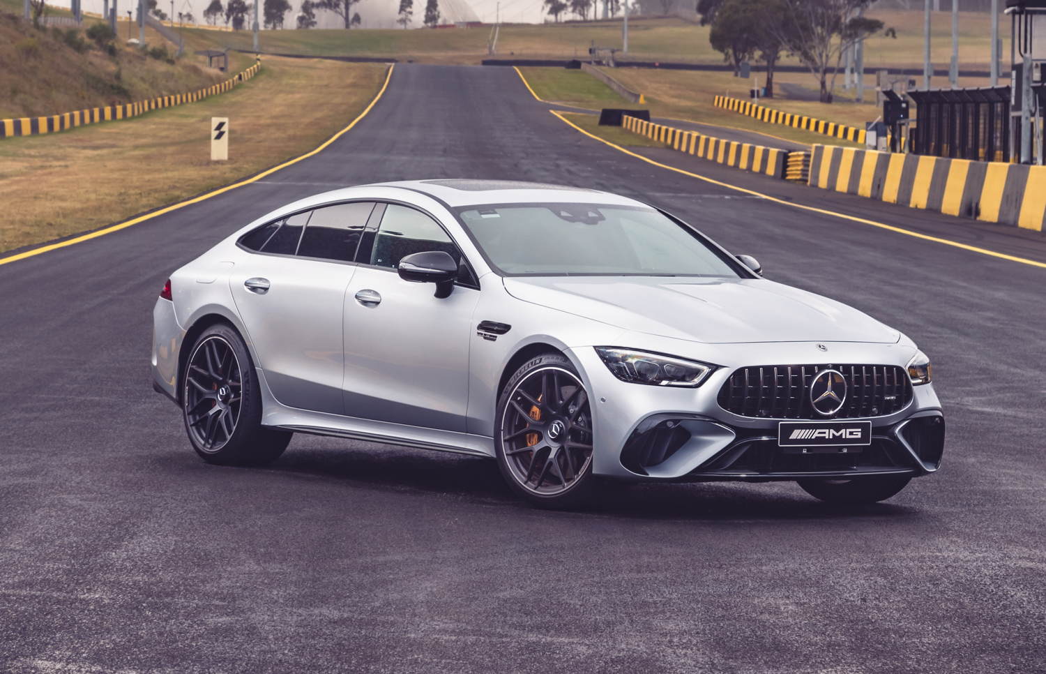 aria-label="Mercedes AMG GT 63 S Performance 5"