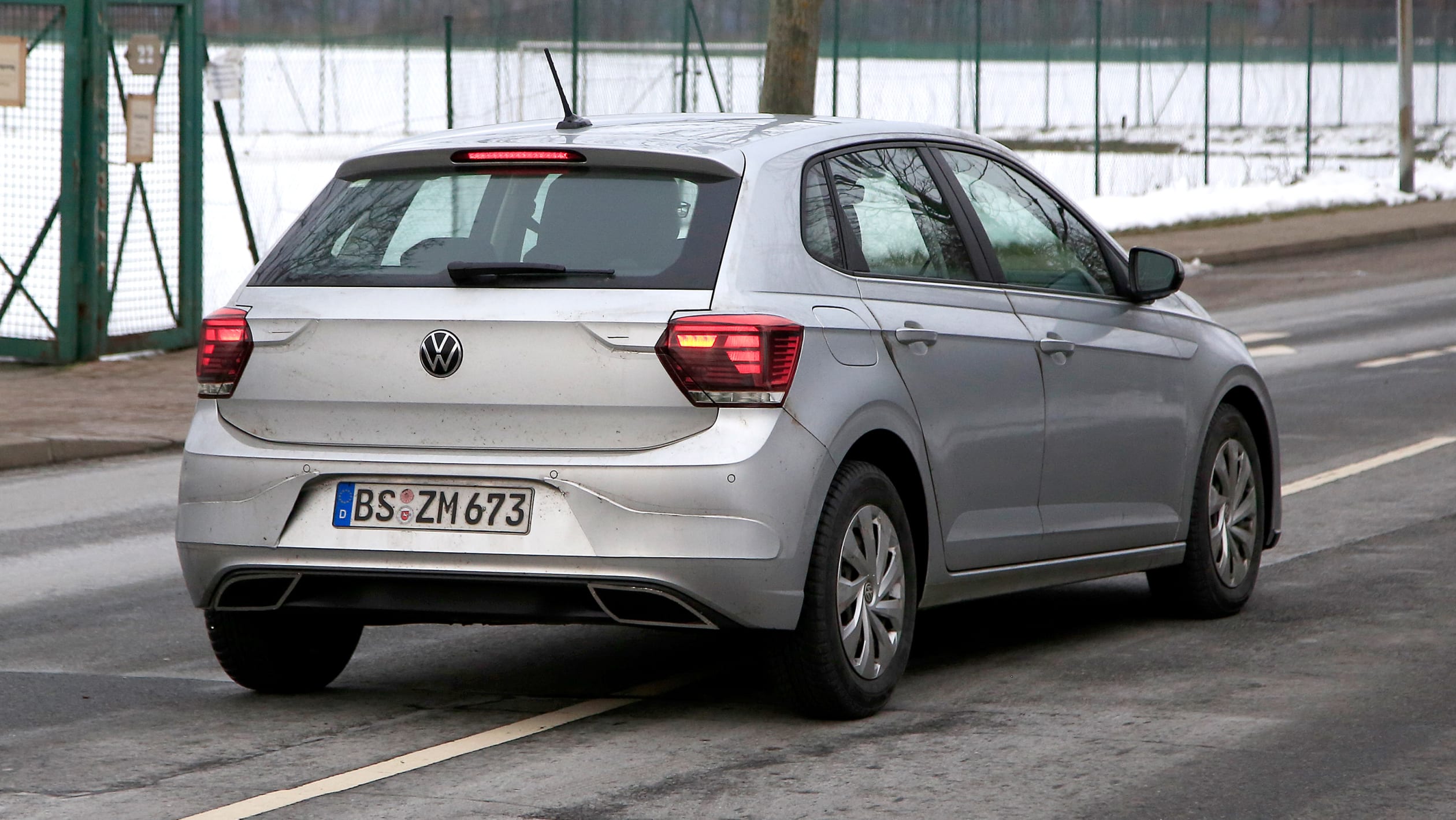 aria-label="Volkswagen Polo 2021 spy 6 1"